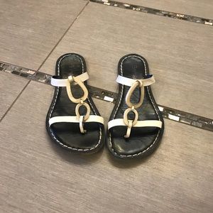 Bernardo sandals